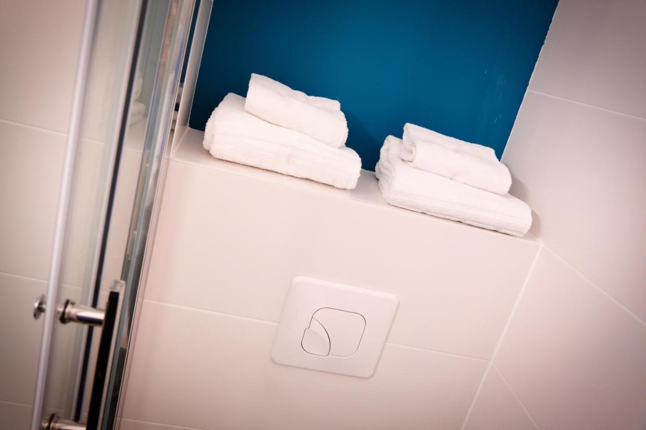 Hotel Kyriad Direct Perpignan Nord - Aeroport 2*